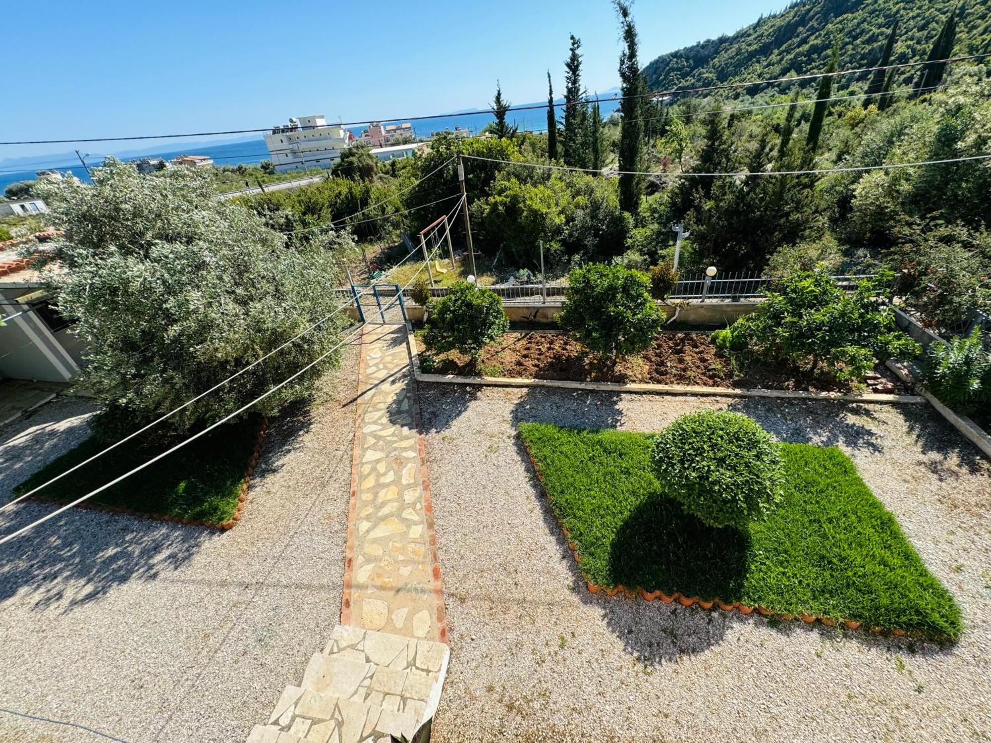 Guesthouse Rondo Himare Exterior foto